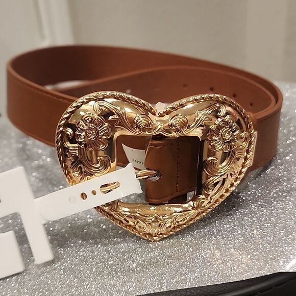 True Religion Heart Buckle Belt main image 3